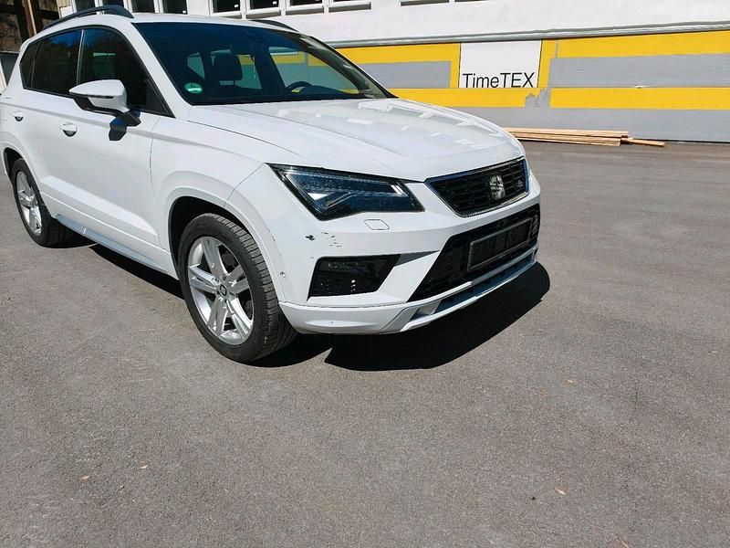 Usata Seat Ateca 4Drive 190 CV (139 kW) 2017 Bianco SUV