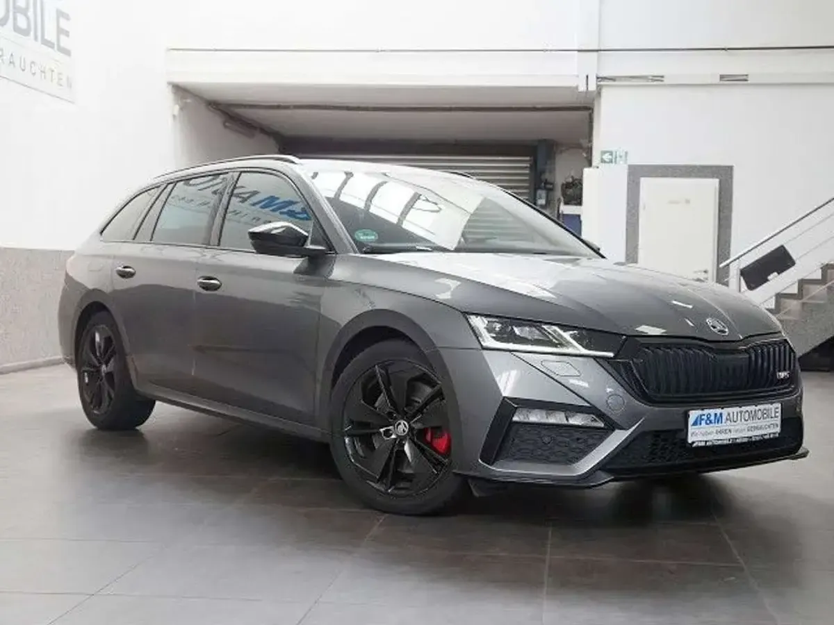 Gebraucht Skoda Octavia RS 245 PS (180 kW) 2021 Grau Kombi