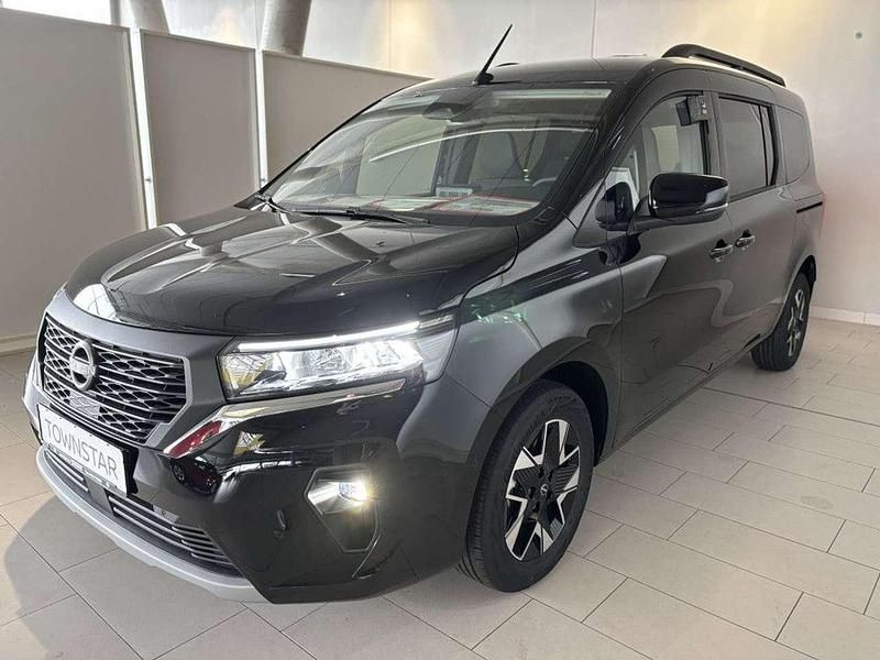 Black metallic Gebraucht 2025 Nissan Townstar N-Connecta Van / Kleinbus | 31.990 € (Teuer) - Bild 1/4