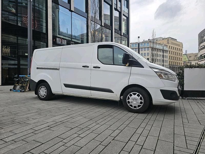 Gebraucht Ford Transit 125 PS (91 kW) 2015 Weiß Van