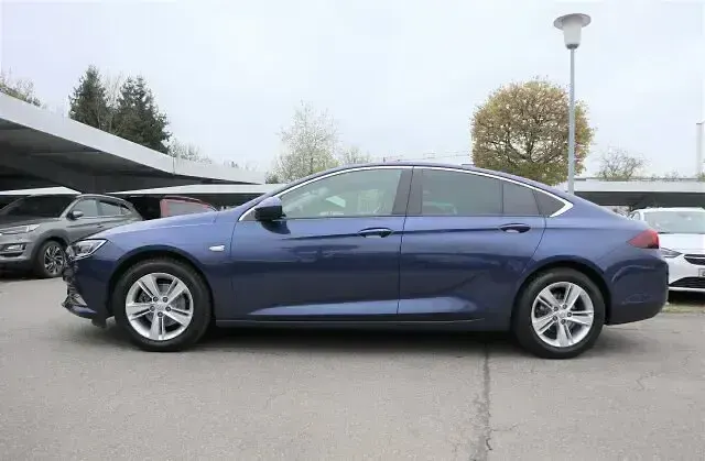 Gebraucht Opel Insignia Innovation 165 PS (121 kW) 2019 Nautic blau Limousine