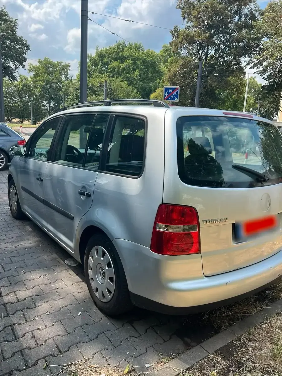 Gebraucht VW Touran 116 PS (85 kW) 2004 Silber Van / Kleinbus