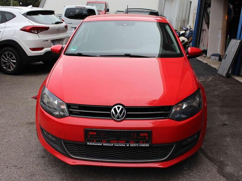Rot Gebraucht 2013 VW Polo Life Kleinwagen | 5.700 € (Fairer Preis) - Bild 1/4