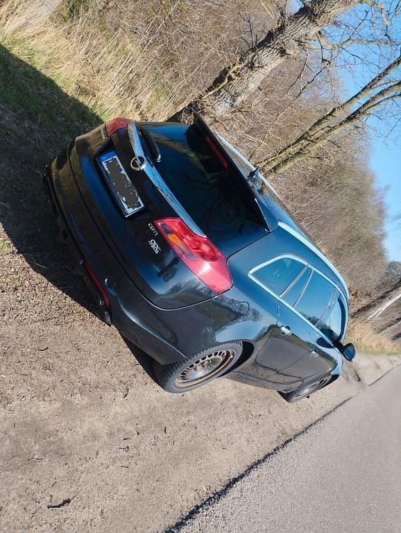 Gebraucht Opel Insignia OPC 160 PS (117 kW) 2011 Schwarz Kombi