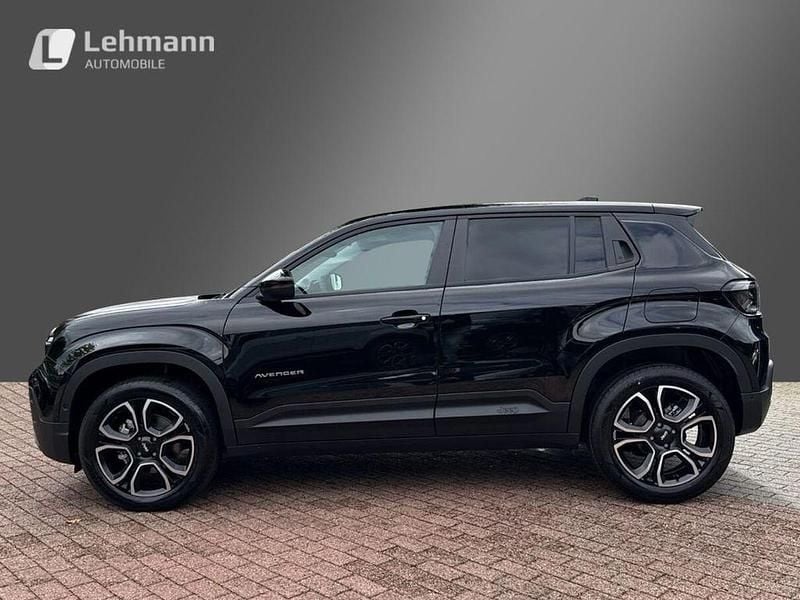 Neu Jeep Avenger Summit 110 PS (80 kW) 2026 Volcano black SUV