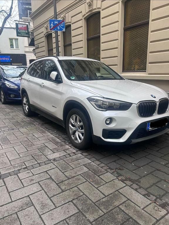 Gebraucht BMW X1 Advantage 136 PS (100 kW) 2017 Weiß SUV