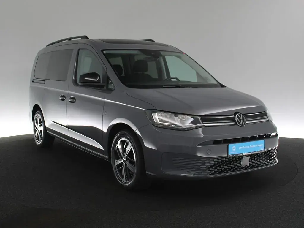Gebraucht VW Caddy Maxi Life 114 PS (83 kW) 2023 Grau / pure grey Van / Kleinbus