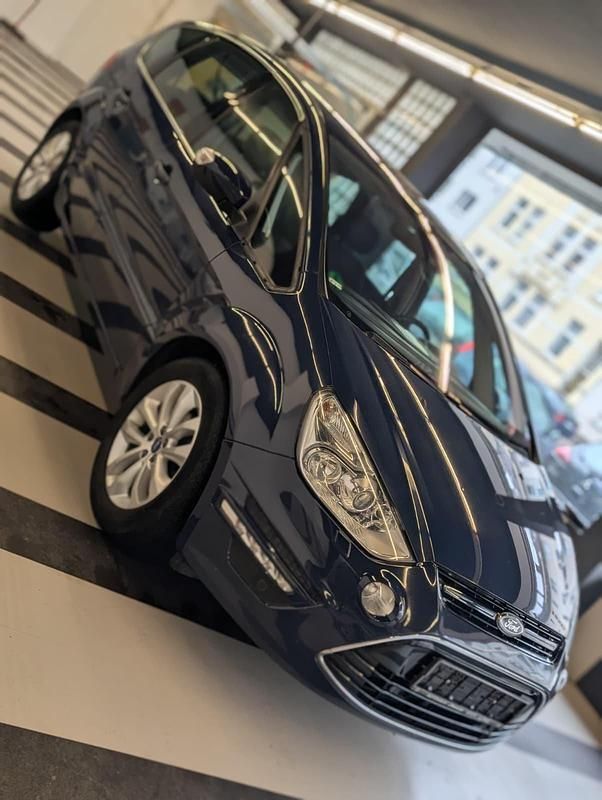 Gebraucht Ford S-MAX S 140 PS (102 kW) 2012 Blau Van / Kleinbus