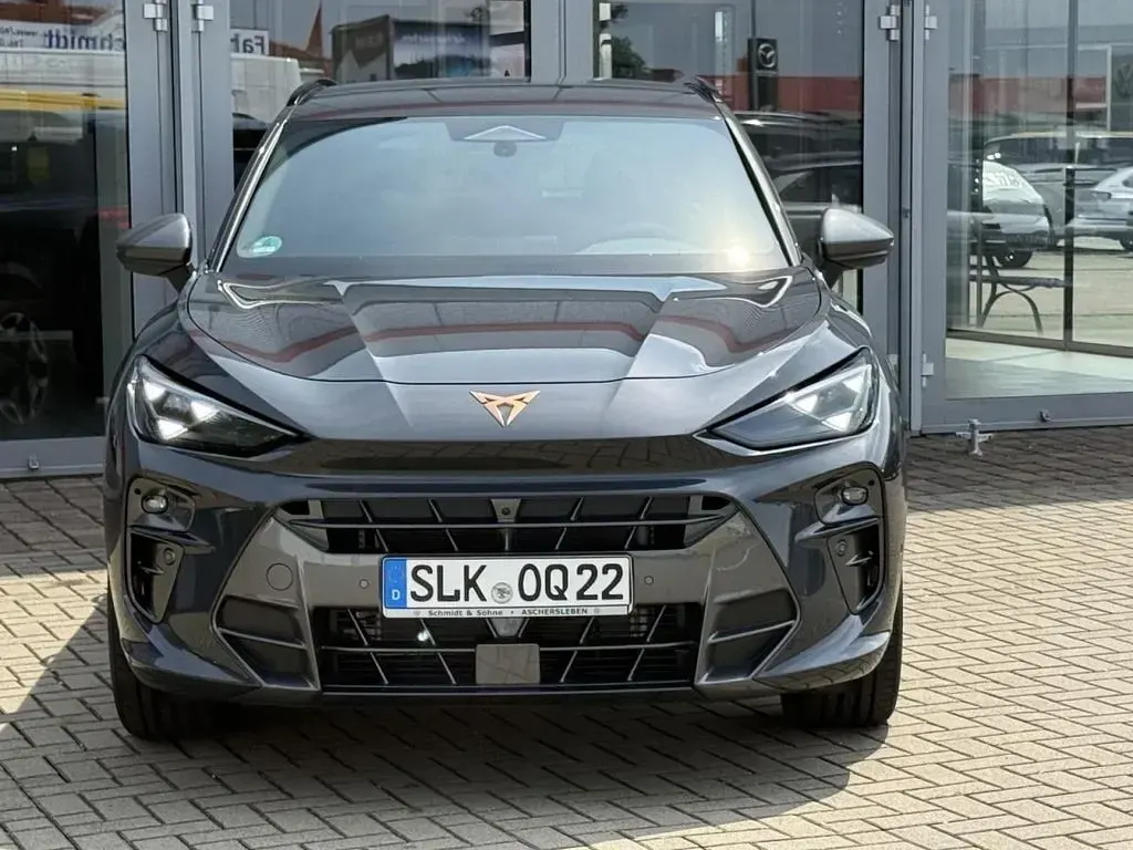 Gebraucht Cupra Terramar 150 PS (110 kW) 2026 Grau metallic SUV