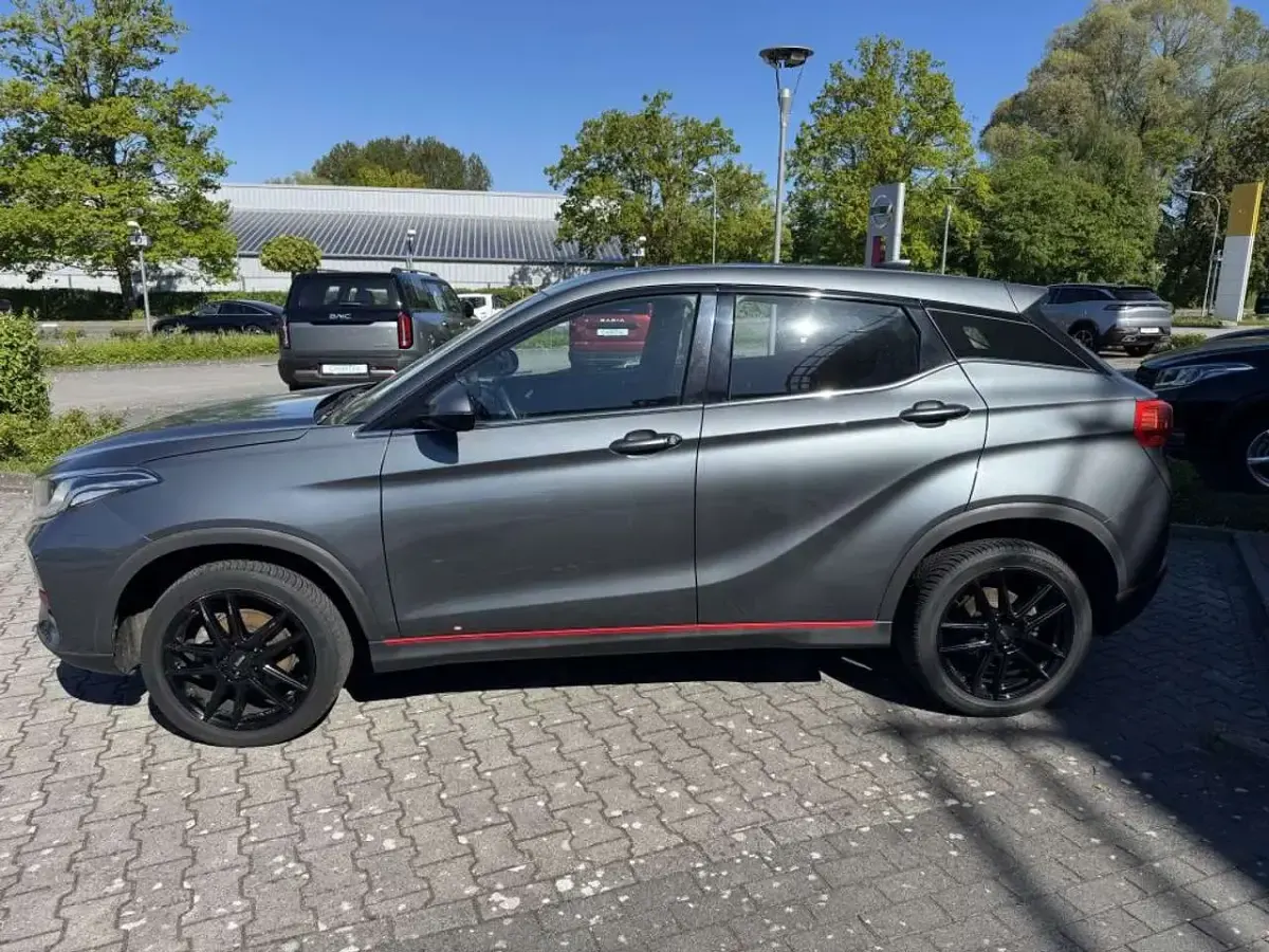Gebraucht DFSK Fengon 106 PS (77 kW) 2022 Grau metallic SUV