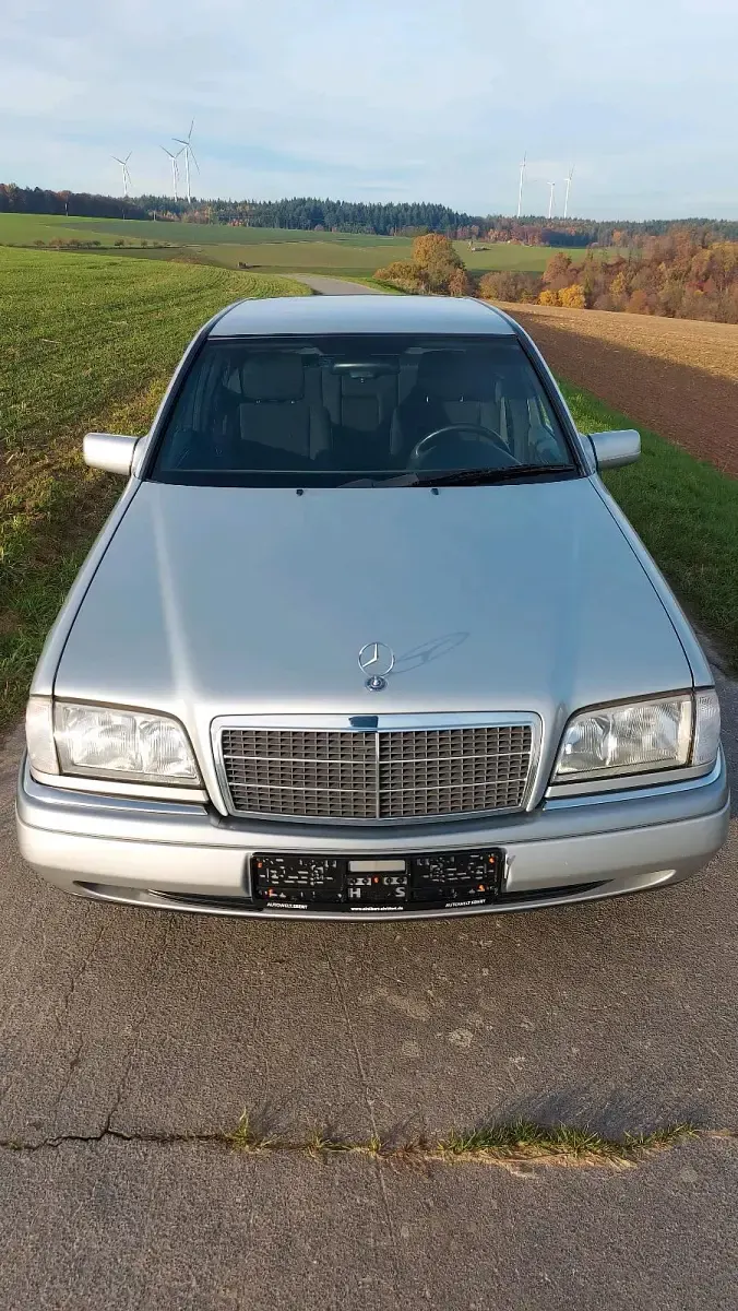 Gebraucht Mercedes C200 136 PS (100 kW) 1997 Limousine