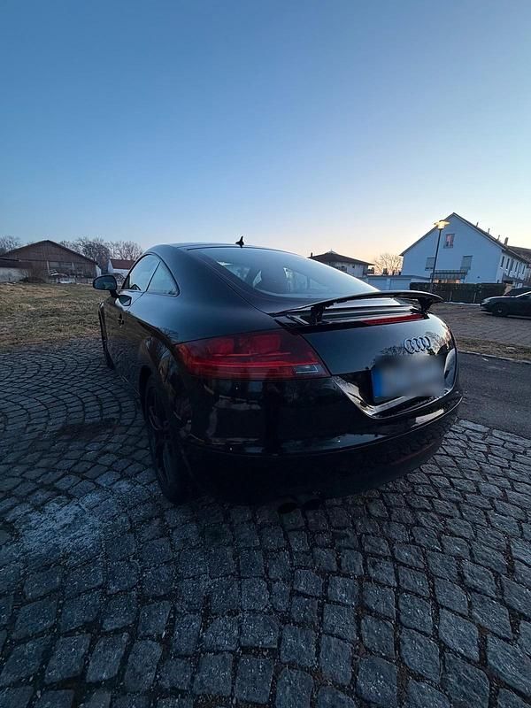 Second-hand Audi TT 200 CP (147 kW) 2009 Negru Coupe