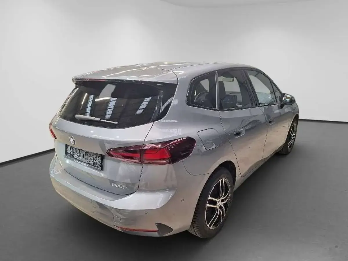 Gebraucht BMW 223 Active Tourer Sport Line 218 PS (160 kW) 2024 Grau Van / Kleinbus