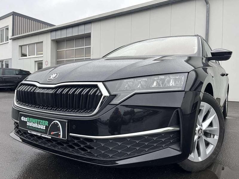 Schwarzmagic Gebraucht 2024 Skoda Octavia Selection Kombi | 28.460 € (Guter Preis) - Bild 1/4