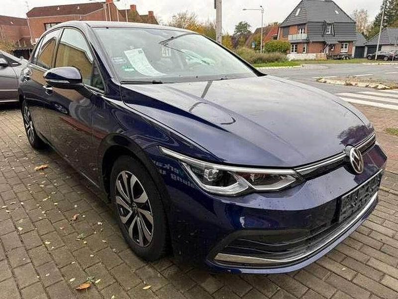 Gebraucht VW Golf VII Active 150 PS (110 kW) 2021 Blau Kleinwagen