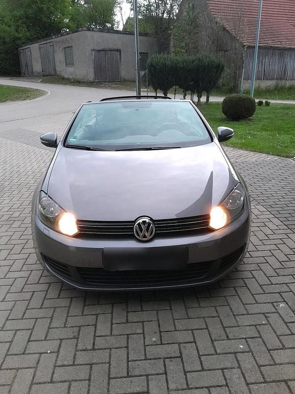 Gebraucht VW Golf Cabriolet 122 PS (89 kW) 2013 Grau Cabrio