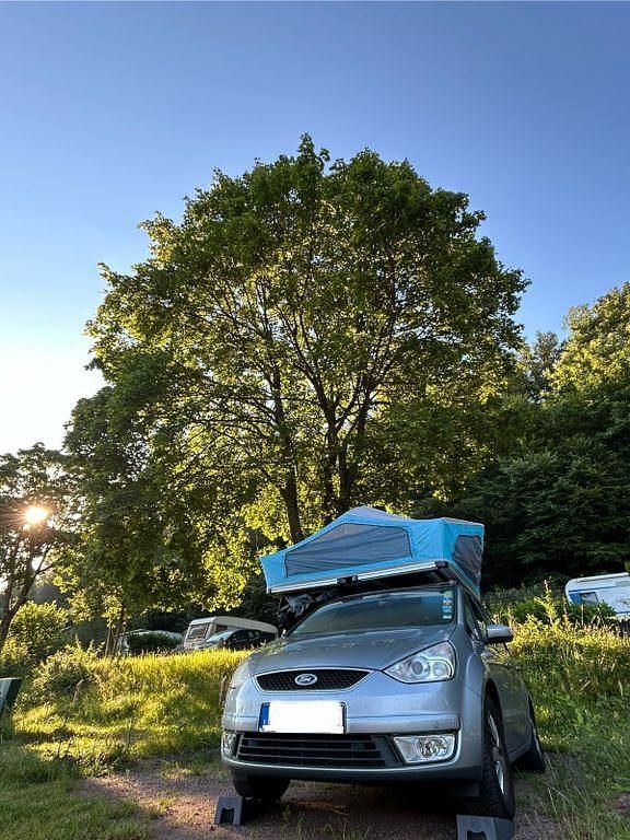 Gebraucht Ford Galaxy Ambiente 131 PS (96 kW) 2006 Silber Van / Kleinbus