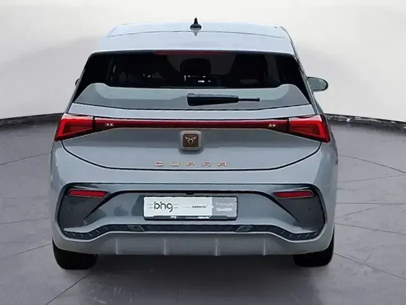 Usata Cupra Born 150 kW (204 CV) 2023 Grigio Utilitaria