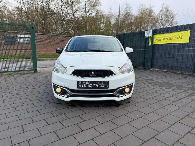 Gebraucht Mitsubishi Space Star Basis 71 PS (52 kW) 2019 Islandweiss (s) Kleinwagen