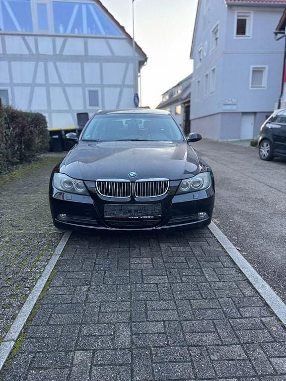 Schwarz Gebraucht 2008 BMW 325 Performance Kombi | 3.000 € (Guter Preis) - Bild 1/4