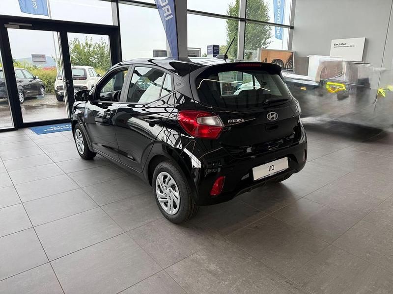 Neu Hyundai i10 Select 63 PS (46 kW) 2025 Schwarz Kleinwagen