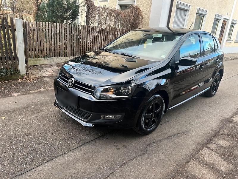 Gebraucht VW Polo 90 PS (66 kW) 2014 Schwarz Limousine
