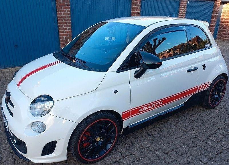 Gebraucht Abarth 500 135 PS (99 kW) 2010 Weiß Kleinwagen