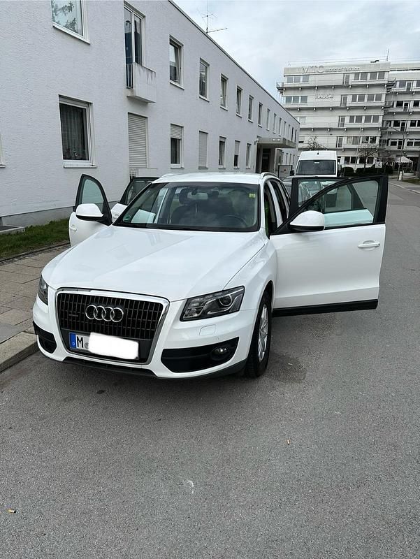 Gebraucht Audi Q5 142 PS (104 kW) 2011 Weiß SUV