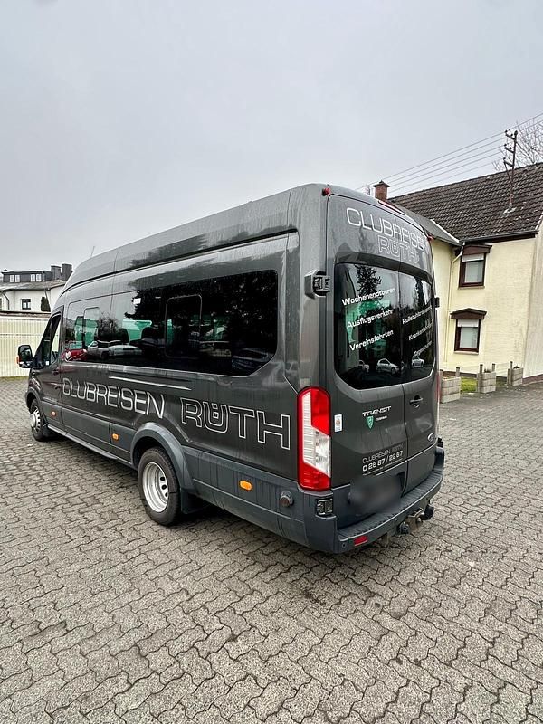 Usata Ford Transit 155 CV (114 kW) 2015 Grigio Monovolume