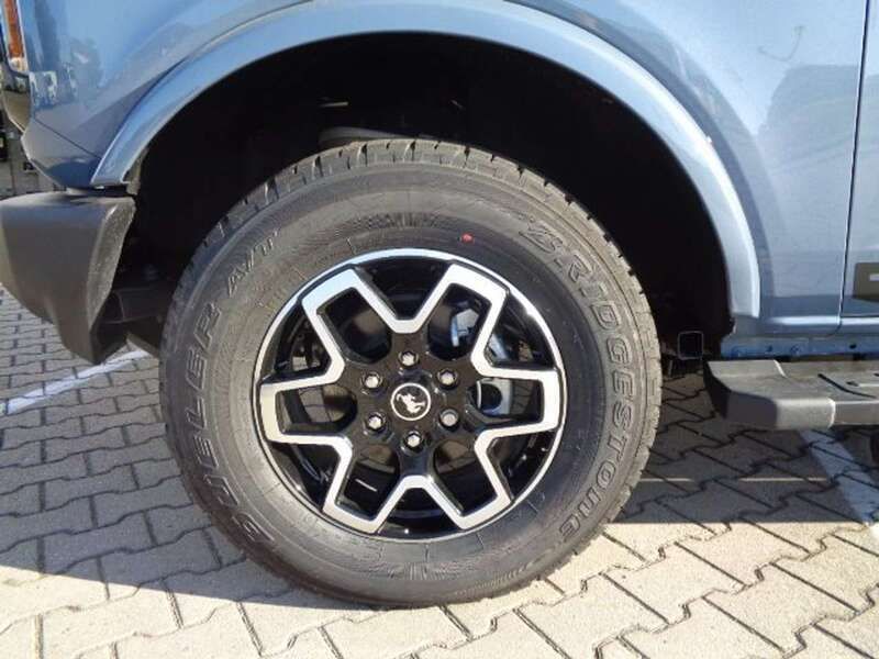 Gebraucht Ford Bronco Outer Banks 334 PS (245 kW) 2023 Blau SUV