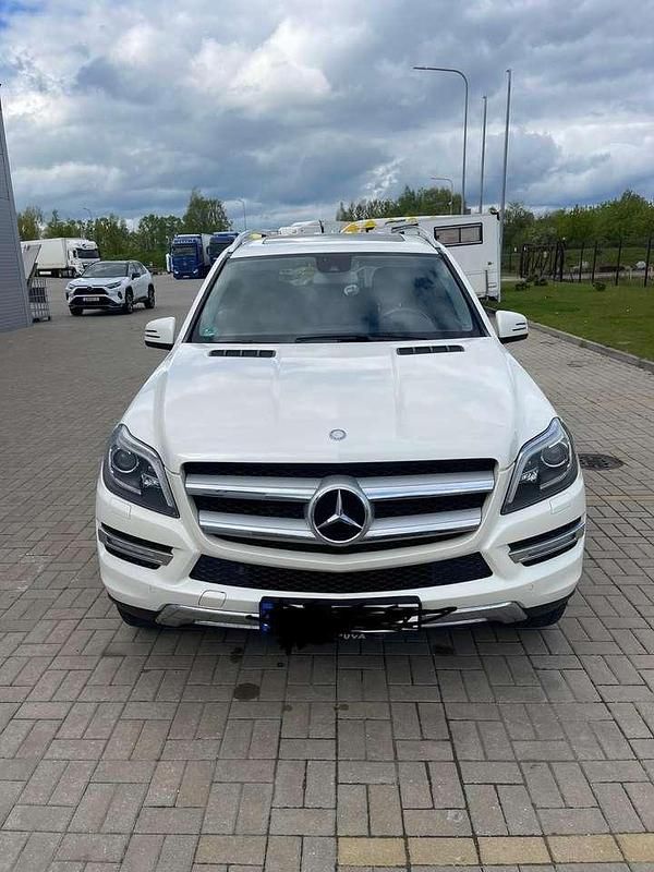 Gebraucht Mercedes GL350 258 PS (189 kW) 2013 Weiß SUV