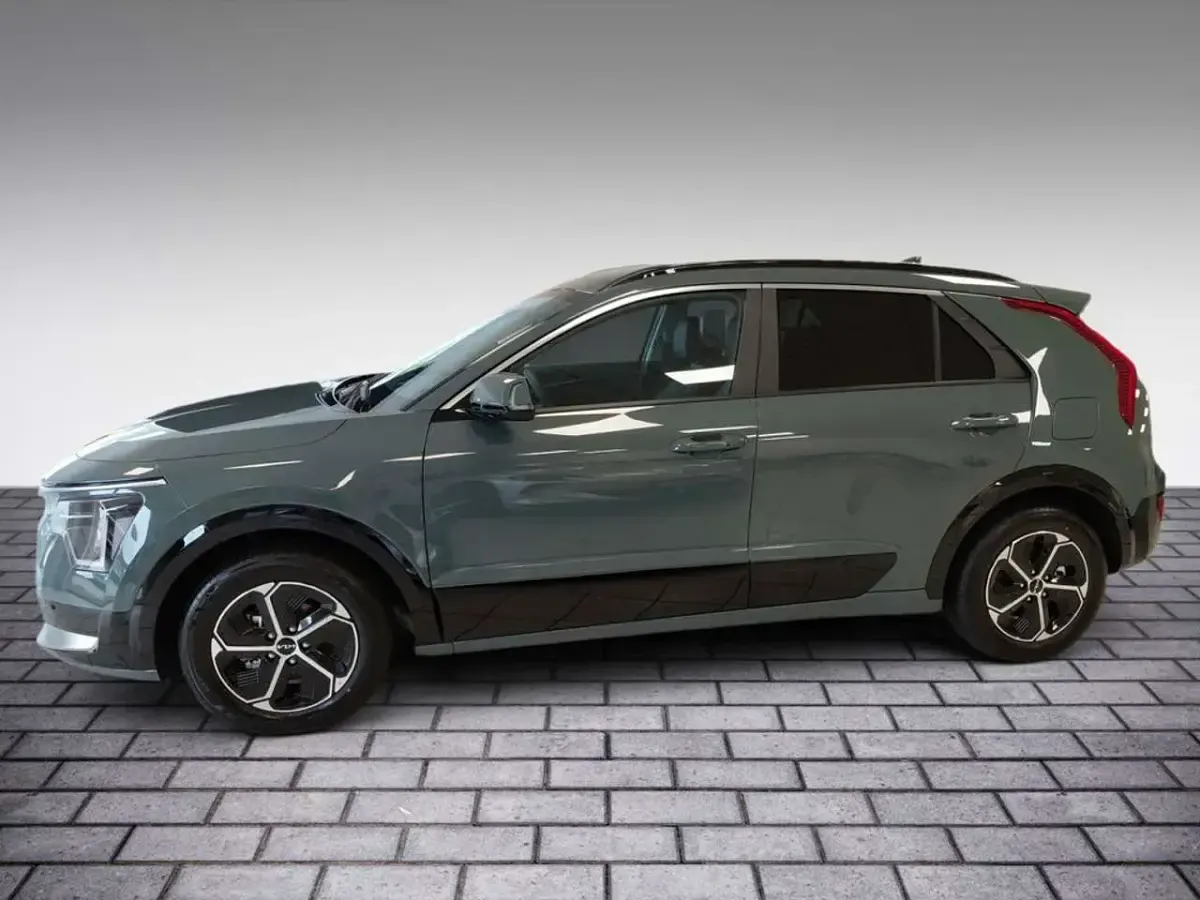 Neu Kia Niro Comfort 129 PS (94 kW) 2026 Grün SUV