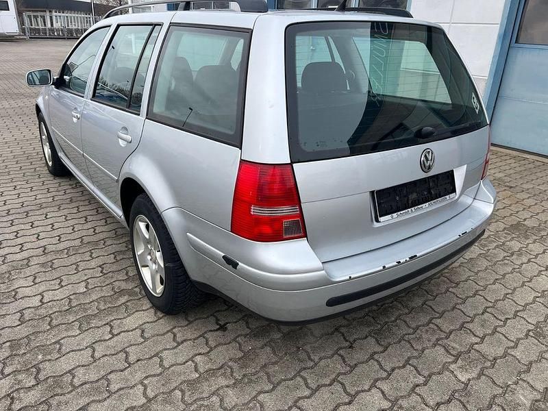 Gebraucht VW Golf IV Pacific 102 PS (75 kW) 2004 Silber Kombi