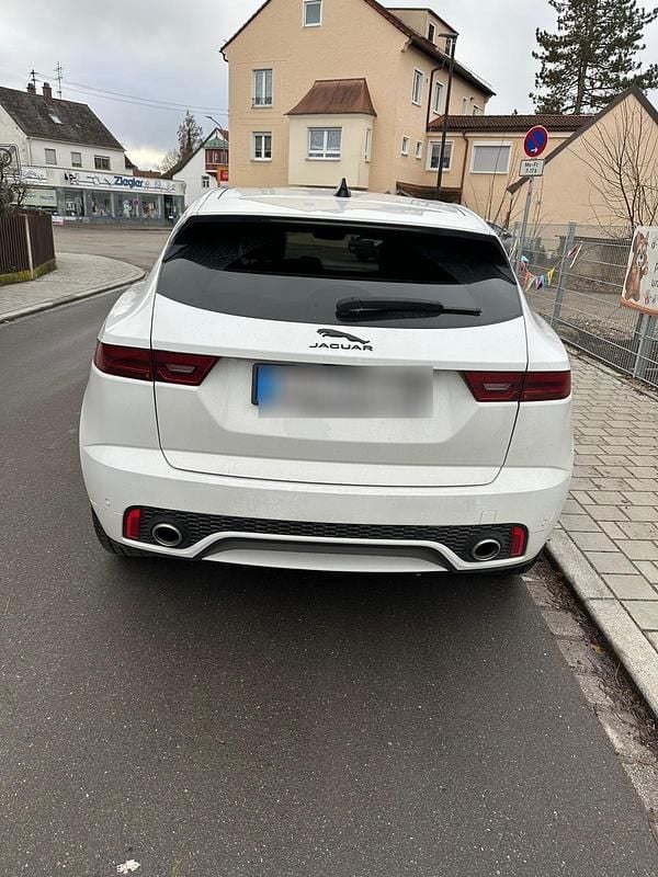 Gebraucht Jaguar E-Pace 200 PS (147 kW) 2020 Weiß SUV
