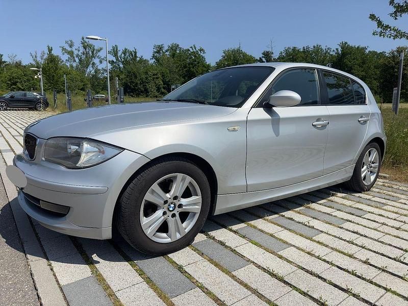 Gebraucht BMW 116 116 PS (85 kW) 2007 Silber Kleinwagen