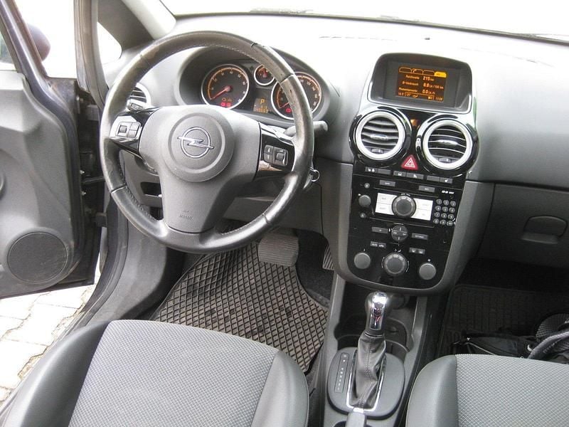 Gebraucht Opel Corsa Edition 90 PS (66 kW) 2009 Blau Kleinwagen