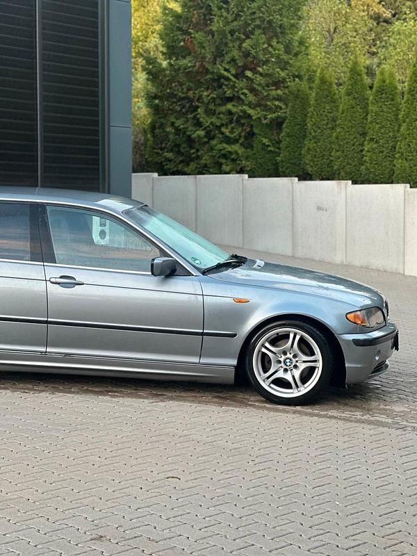 Gebraucht BMW 320 170 PS (125 kW) 2004 Kombi