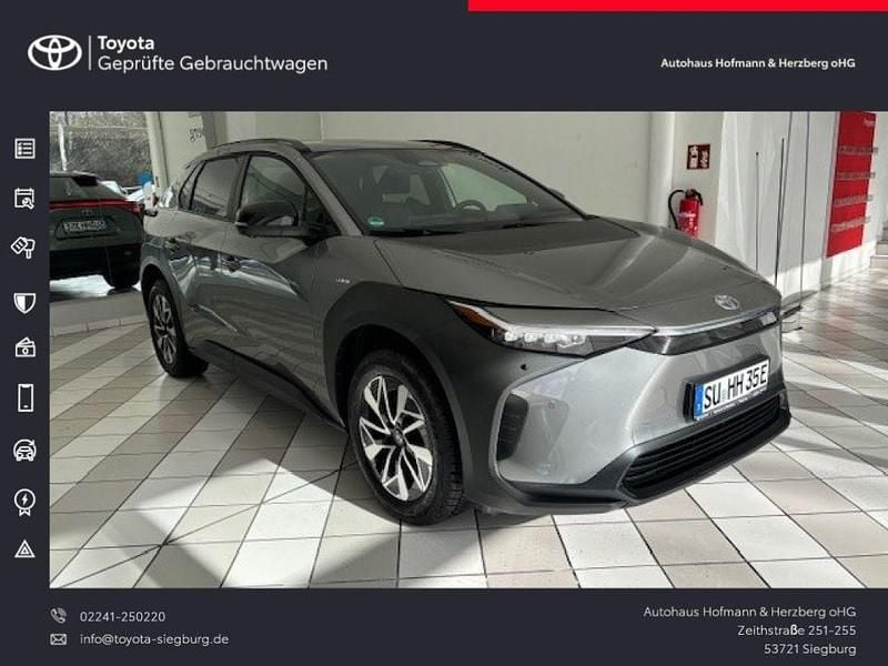 Gebraucht Toyota bZ4X 150 kW (204 PS) 2025 Grau SUV