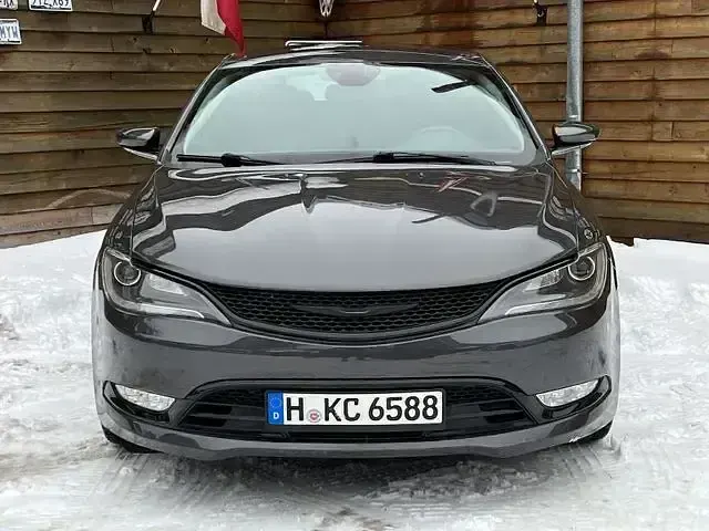Second-hand Chrysler 200 294 CP (216 kW) 2014 Gri Berlinǎ