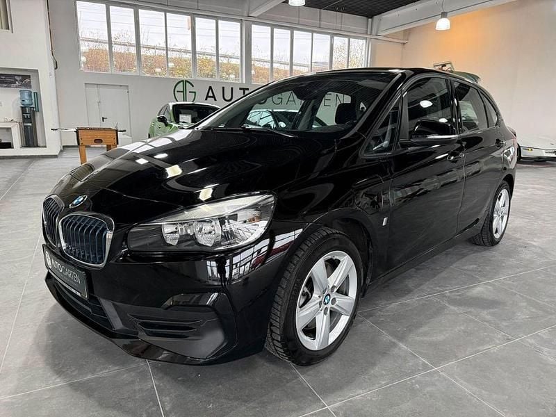 Schwarz Gebraucht 2018 BMW 225 Active Tourer Advantage Van / Kleinbus | 14.950 € (Fairer Preis) - Bild 1/4