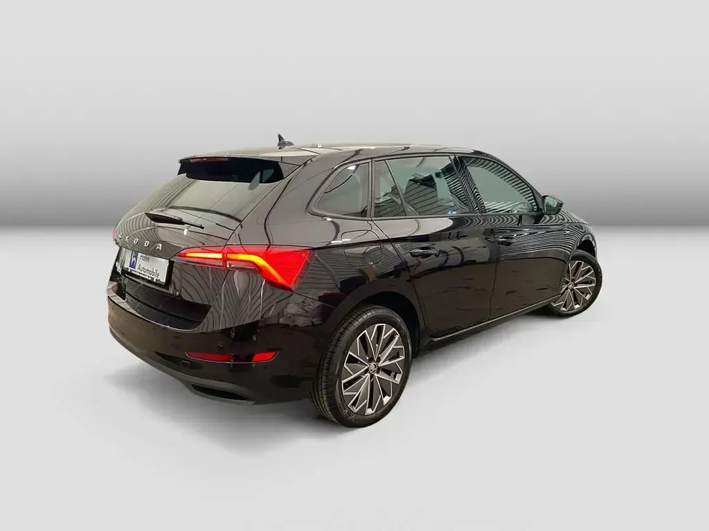 Gebraucht Skoda Scala Clever 110 PS (80 kW) 2021 Schwarzmagic perleffekt Kleinwagen