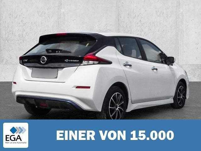 Gebraucht Nissan Leaf 110 kW (150 PS) 2021 Weiß Kleinwagen