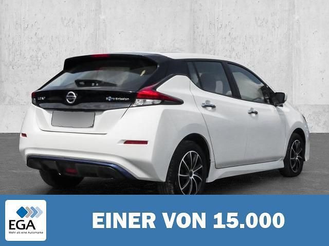 Weiß Gebraucht 2021 Nissan Leaf Kleinwagen | 16.020 € (Fairer Preis) - Bild 1/4