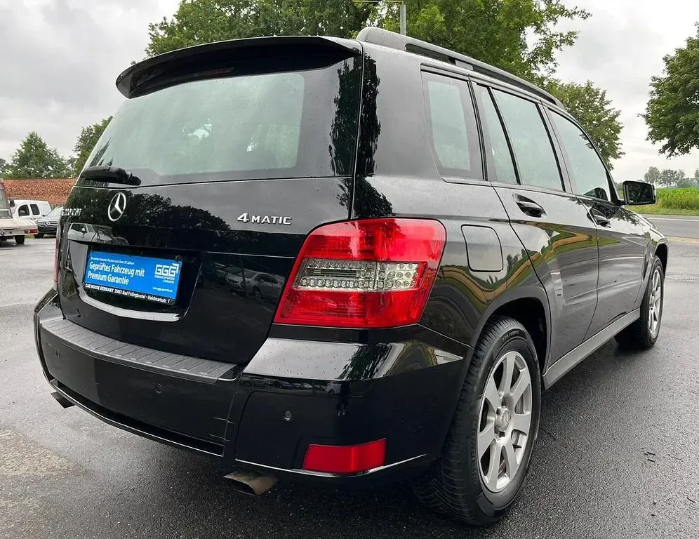 Gebraucht Mercedes GLK220 170 PS (125 kW) 2011 Schwarz/baltic black SUV