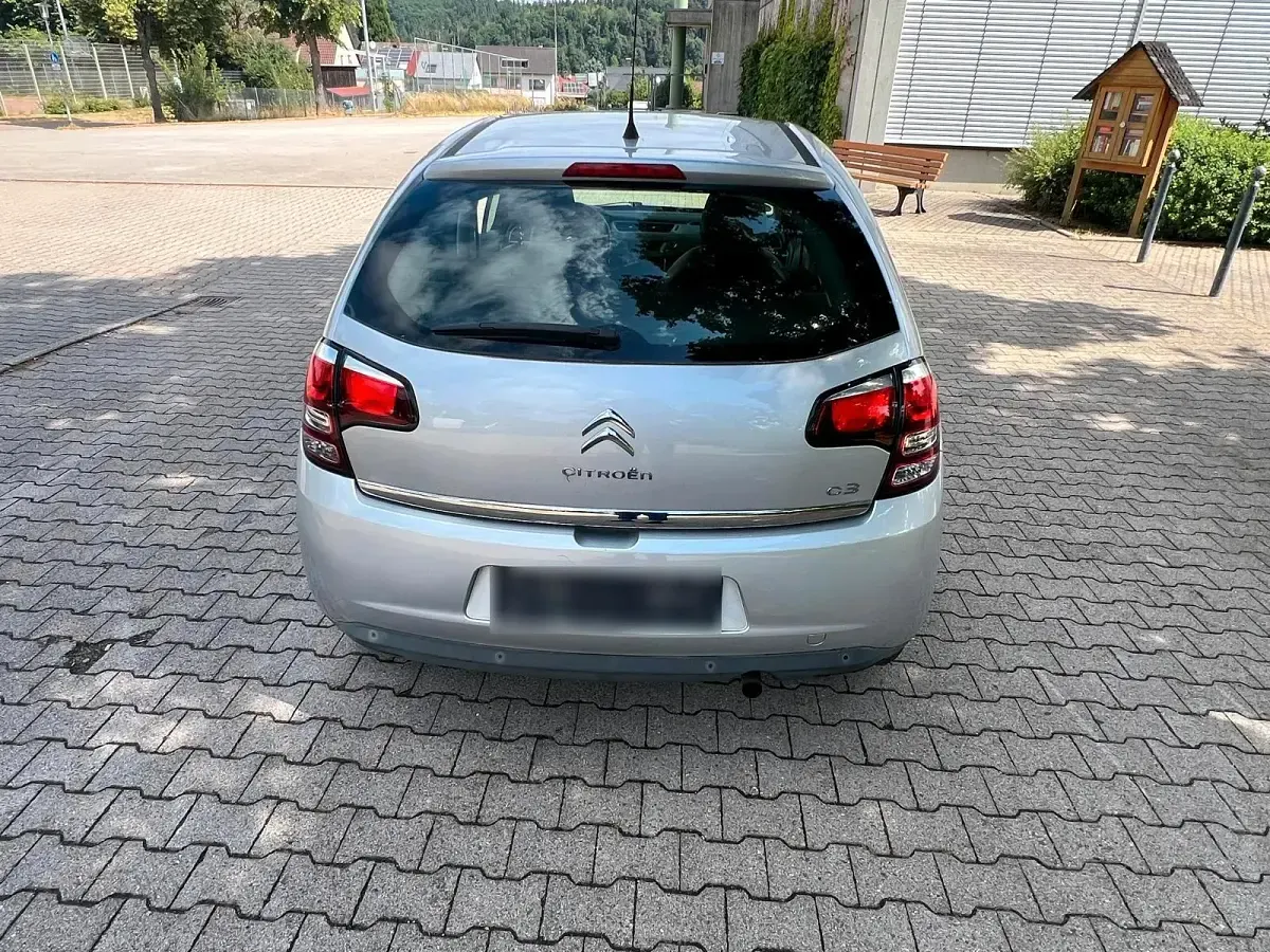 Gebraucht Citroën C3 82 PS (60 kW) 2014 Silber Limousine