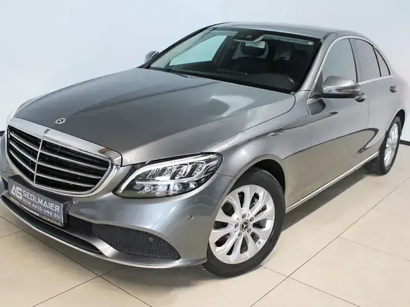 Gebraucht Mercedes C200 Exclusive 160 PS (117 kW) 2019 Grau Limousine