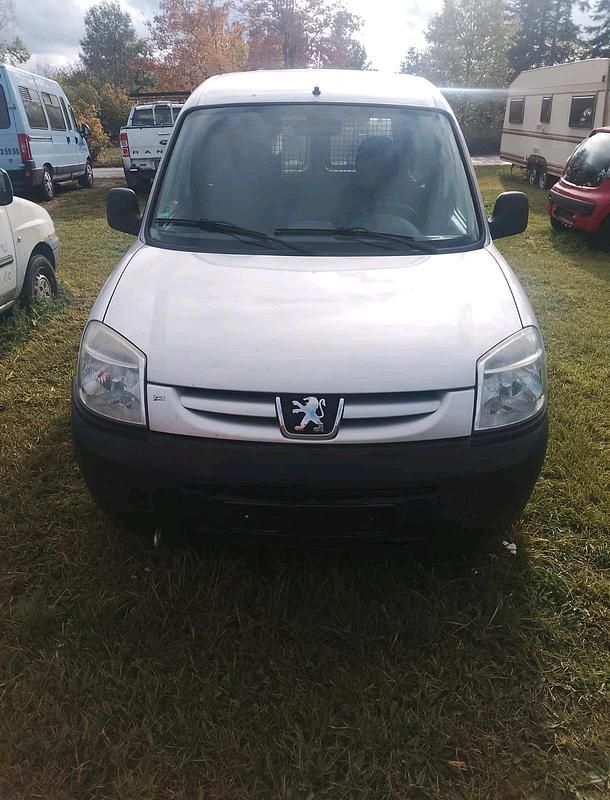Silber Gebraucht 2006 Peugeot Partner Van / Kleinbus | 1.800 € (Fairer Preis) - Bild 1/4