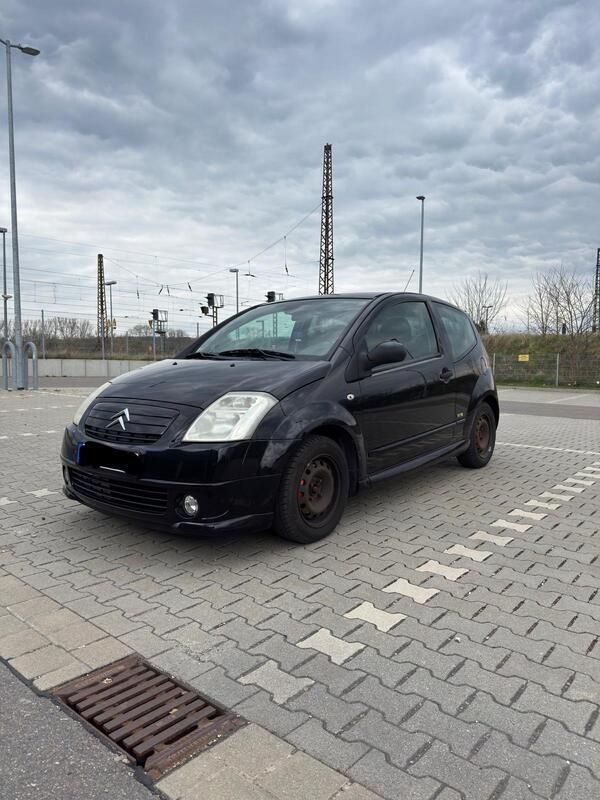 Schwarz Gebraucht 2007 Citroën C2 VTR Sport Kleinwagen | 1.000 € (Fairer Preis) - Bild 1/4