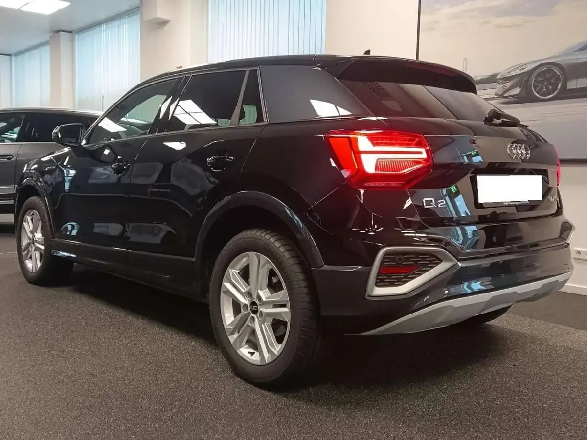 Gebraucht Audi Q2 Advanced 116 PS (85 kW) 2025 Schwarz SUV