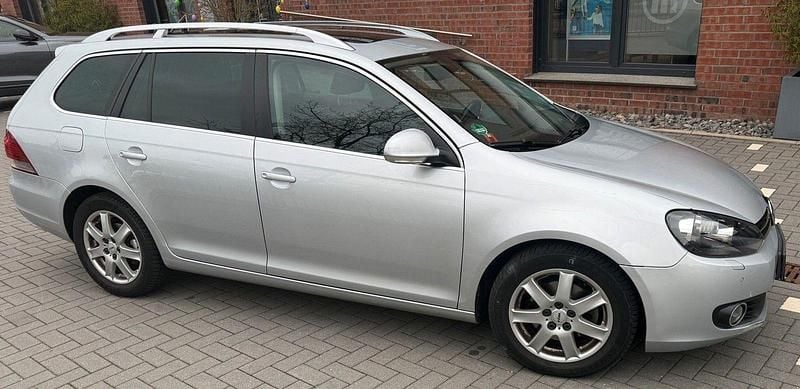 Gebraucht VW Golf V Highline 122 PS (89 kW) 2009 Silber Kombi